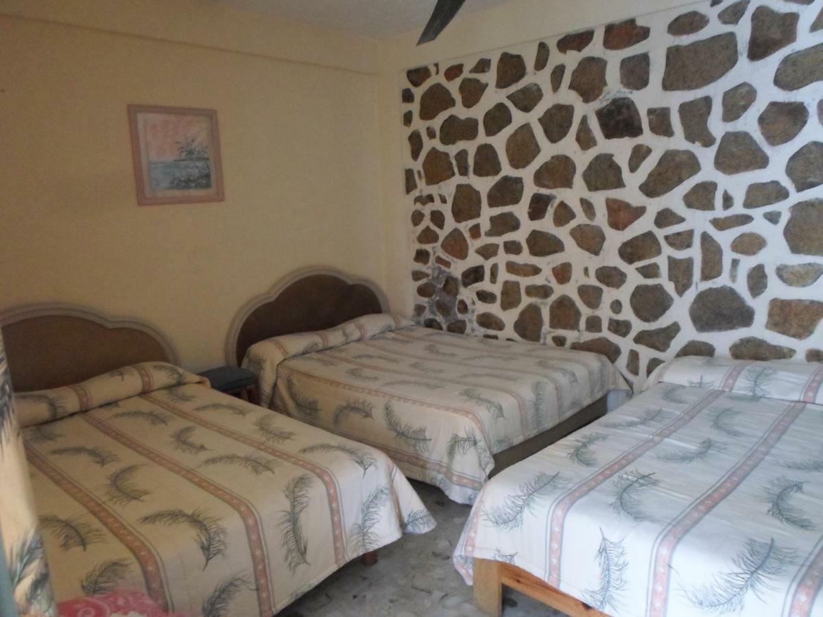 Casa De Huespedes Santa Fe Acapulco Hotel Zewnętrze zdjęcie