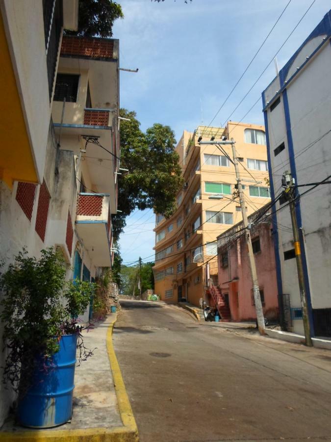Casa De Huespedes Santa Fe Acapulco Hotel Zewnętrze zdjęcie